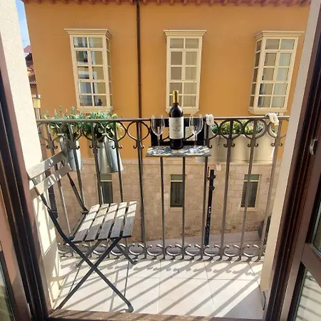 El Rincon De Valeria By Unique Rooms Burgos Exterior photo